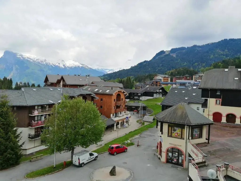 Appartement Morillon 1100, 2 pièces, 6 personnes - FR-1-412-23