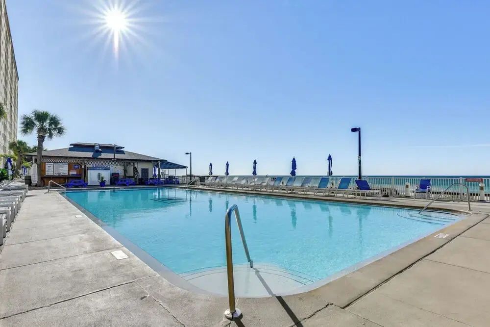 Regency Towers PCB Condo: Beach Access & 2 Pools
