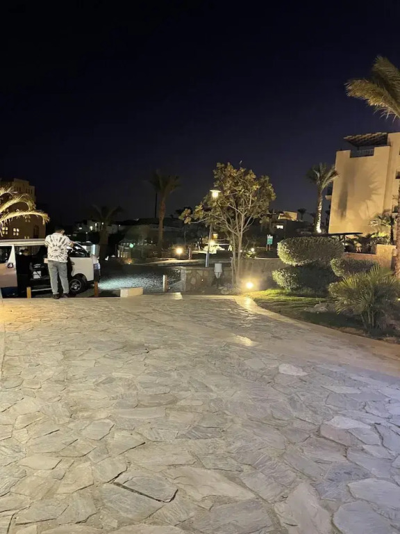 New 2 Bed Apartment in Sahl Hasheesh Azura Resort