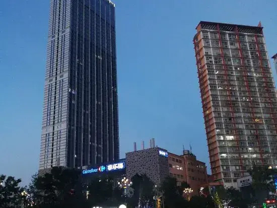 Meicheng Qilixiang Boutique Homestay (Kunming Tongde Plaza)