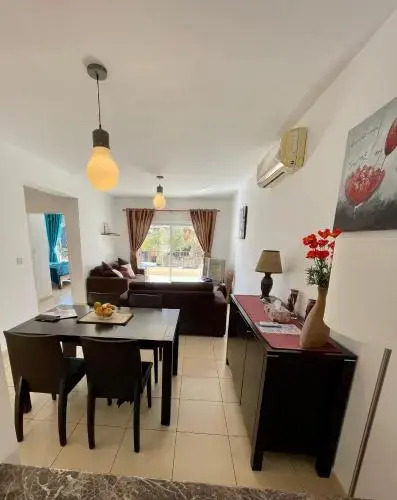 109 Queens Gardens, Paphos