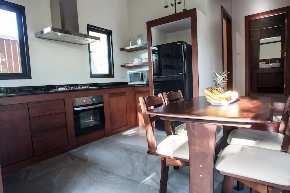 Baan Pinya Executive Bungalow