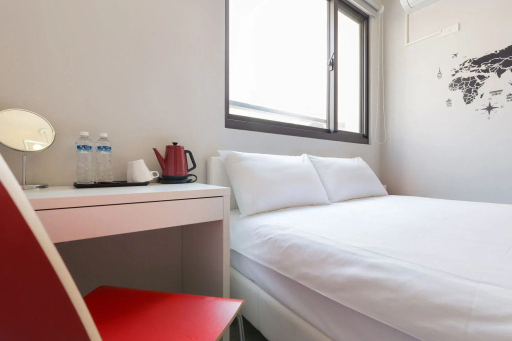 MUNA Hostel