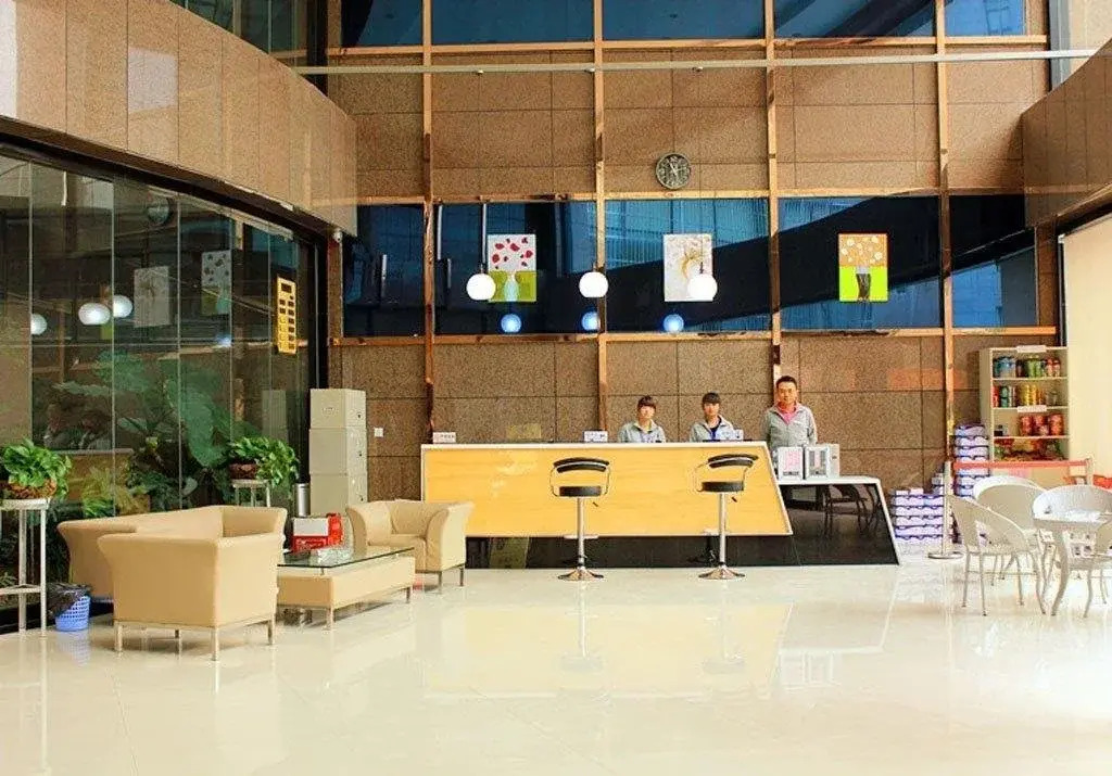 Yicheng Express Business Hotel