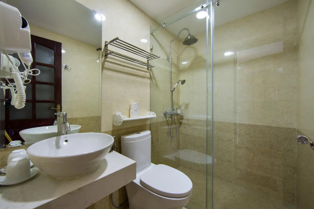 S Central Hotel & Spa