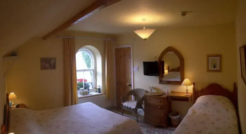 Ivy Bank Guest House - Room Only