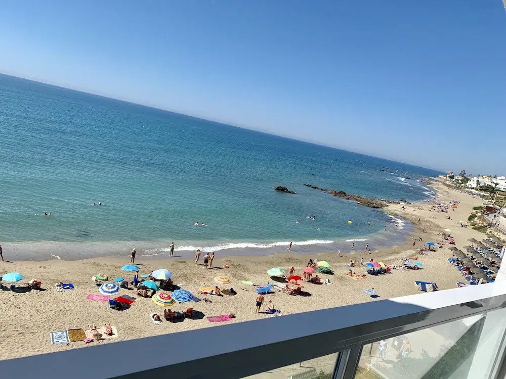 Apartment Aguamarina On The Beach Front