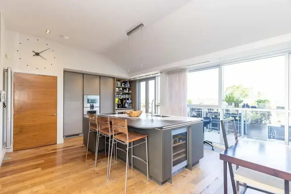 Beautiful Penthouse with terrace