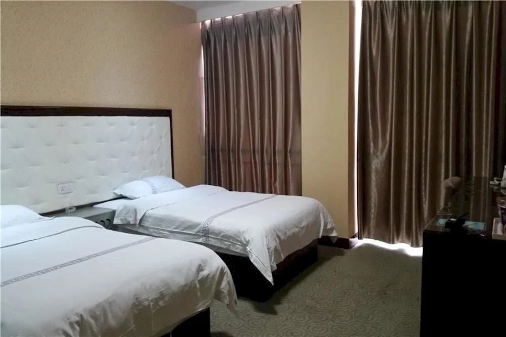 Kaiyue Business Hotel