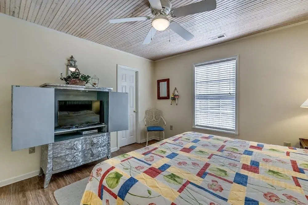 High Cs - 1 by RedAwning