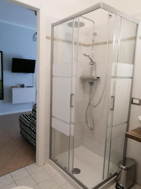 Area33 Guest House