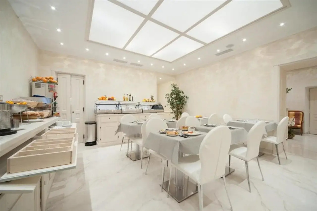Maison Tritone