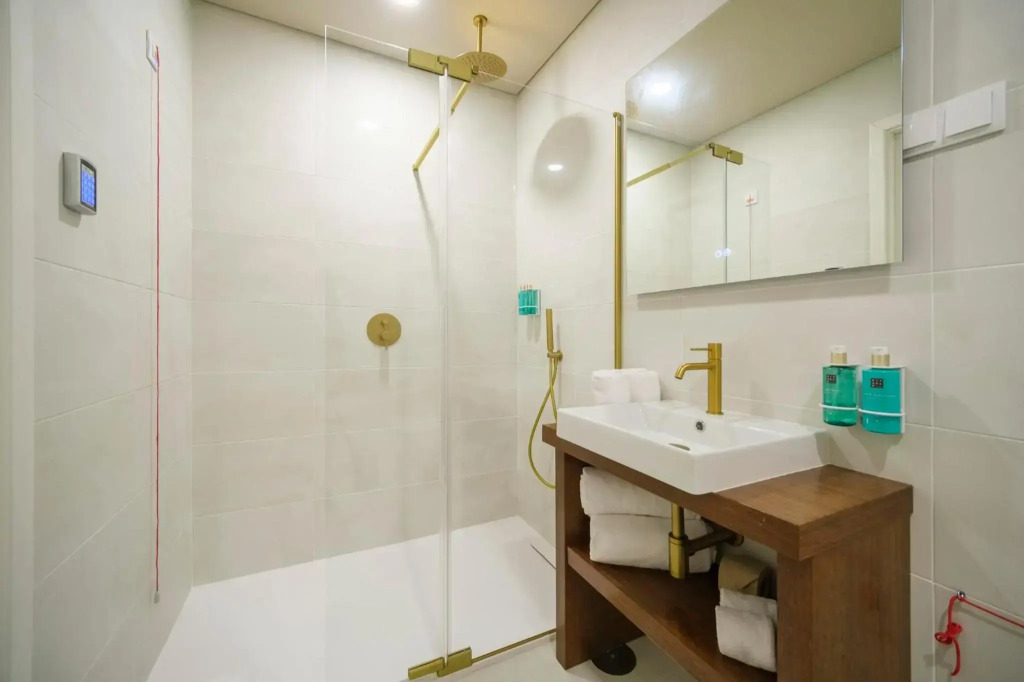 Azores Book Hotel