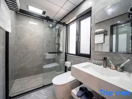 Tonglu Yunjing Homestay