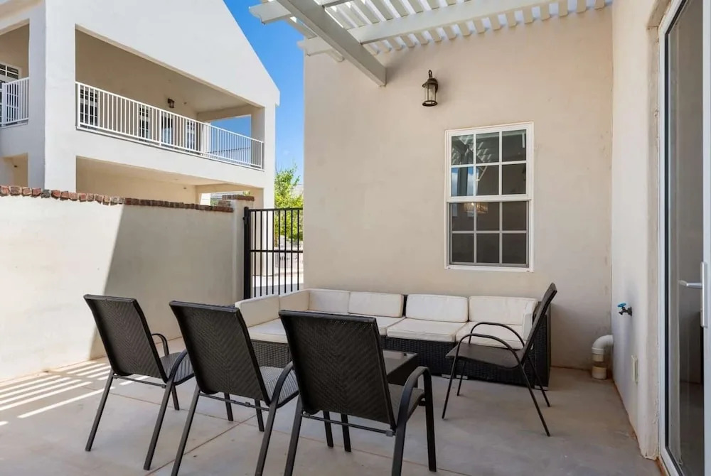 Highlander 4 Bedroom Townhouse