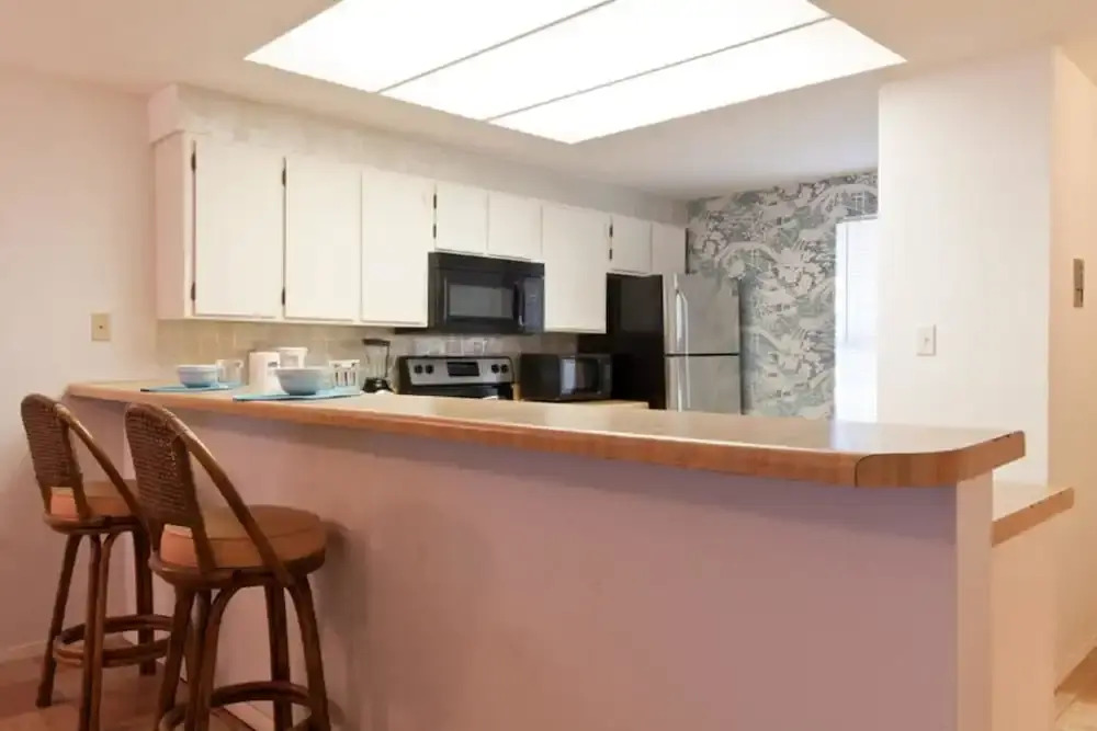 Saida I Condominium 604