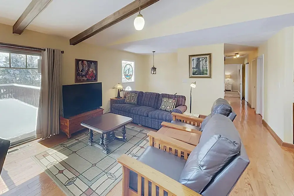 New Listing! Continental Country Club: Deck, Views! home