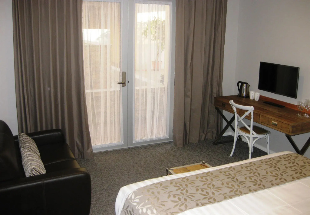 Fremantle Boutique Accommodation - Maand Up