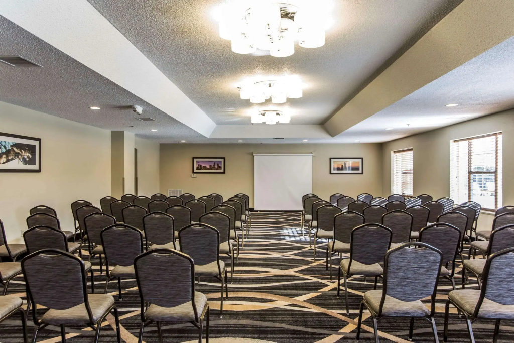 Comfort Suites Pineville - Ballantyne Area