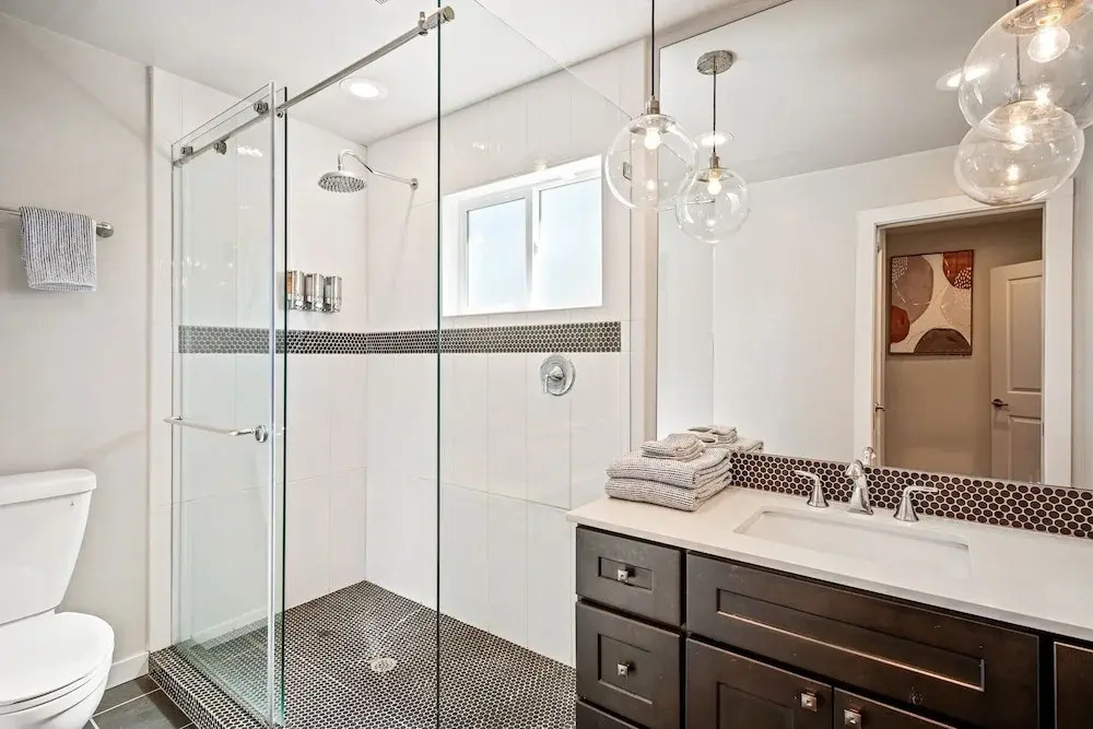 W/ Heated Pool & Hot Tub! 3br Napa Staycation Home 3 Bedroom Home by RedAwning
