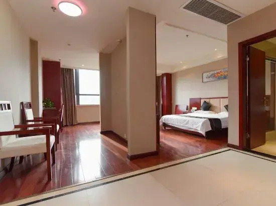 Jinzhai Greenland Jincheng Business Hotel