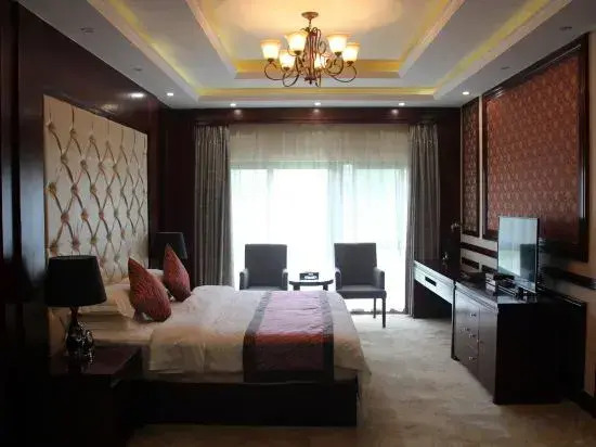 Fukang Sunshine Holiday Hotel