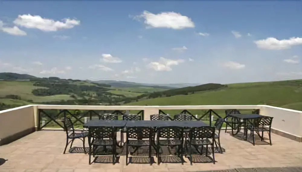 Woodridge Country Hotel and Spa