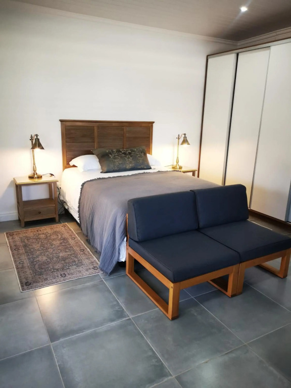 10 Jock Meiring Guesthouse unit 1