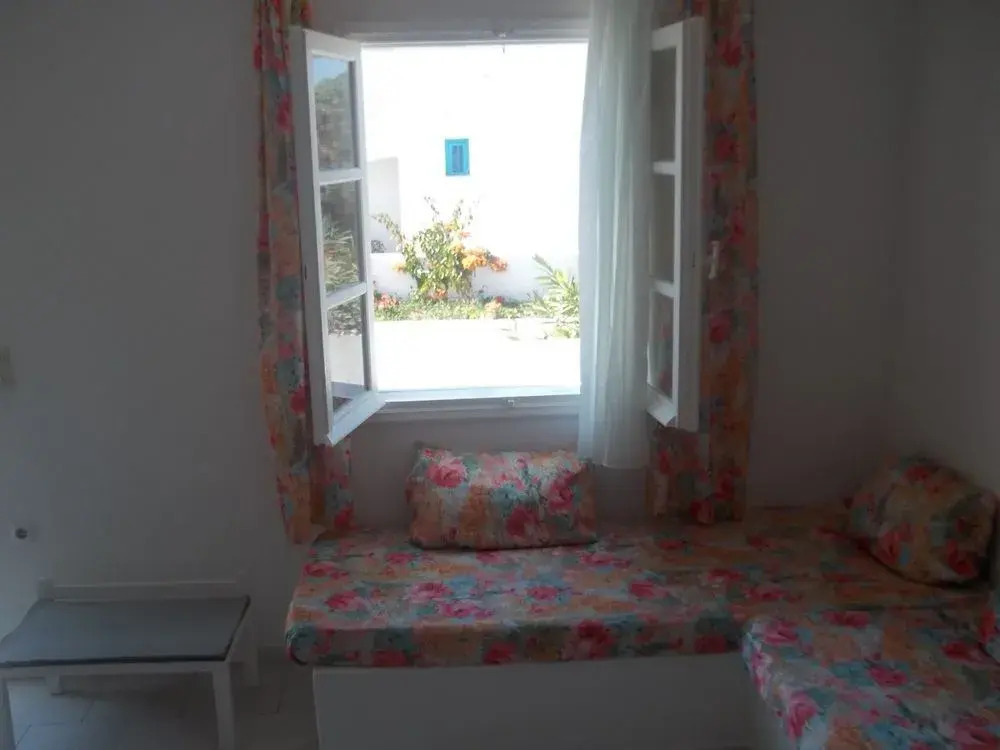 Karavas Apartments