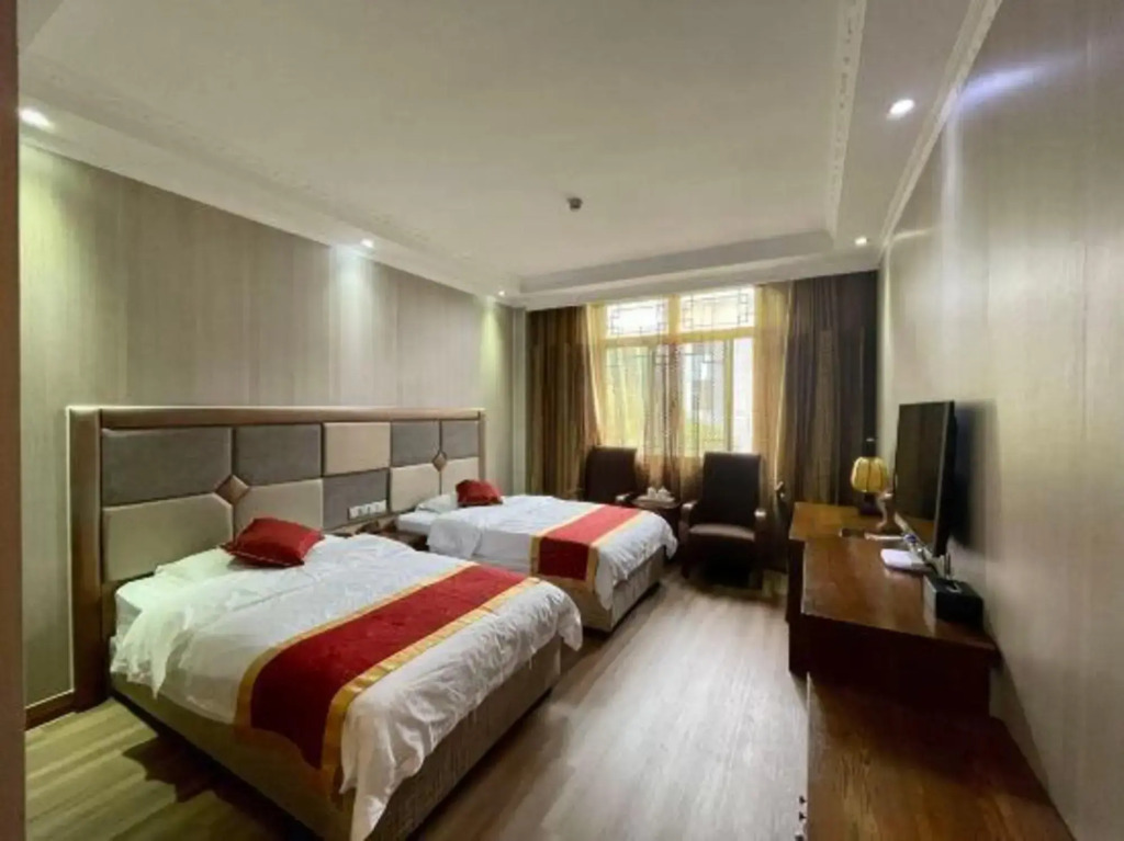 Sanhe International Hotel