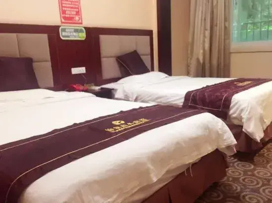 Yijia Hotel