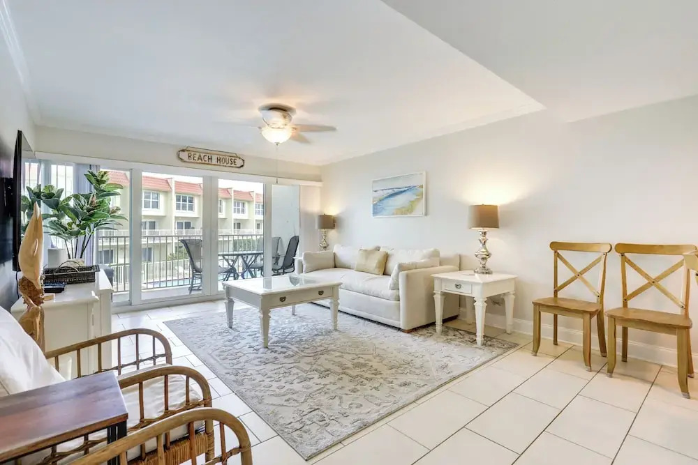 St Augustine Poolside Oasis w/ Private Patio!