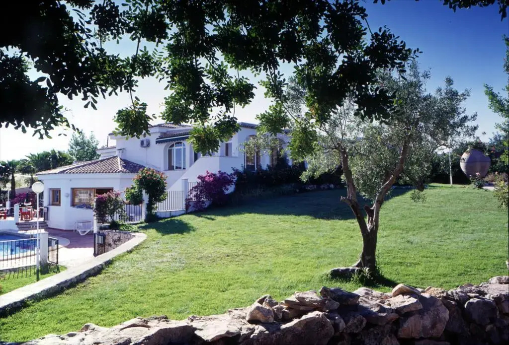 Bella Vista Residential