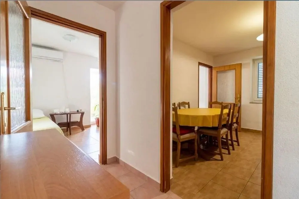 Mir - Family Apartments With Garden Terrace - A1