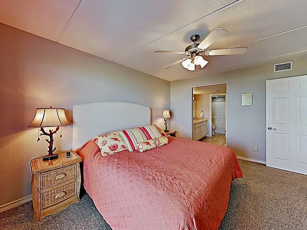 New Listing! Gulf Coast Getaway W/ Ocean Views 3 Bedroom Condo