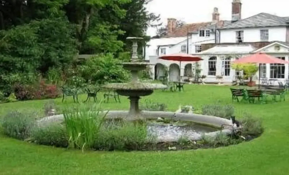 Antrobus Arms Hotel