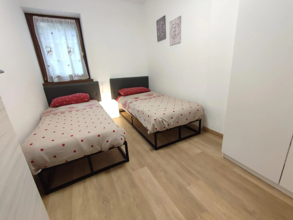 Moderno appartamento con giardino