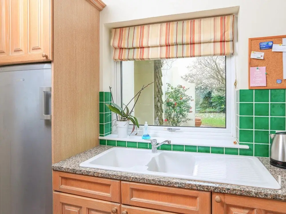 1 Holmleigh