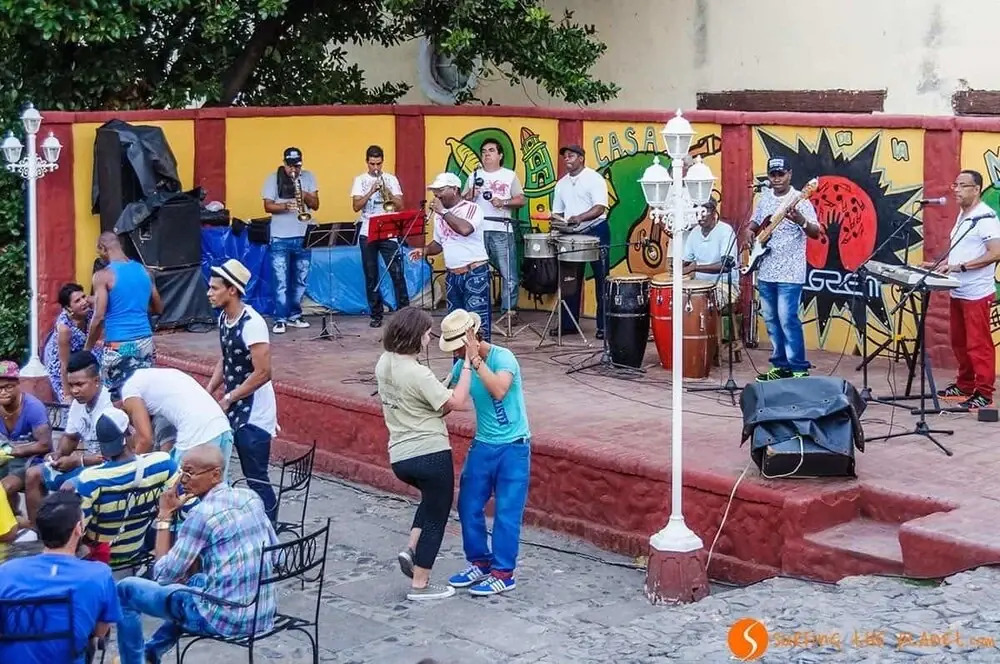 Fambyh YAL 80 Hostal Trinidad Cuba