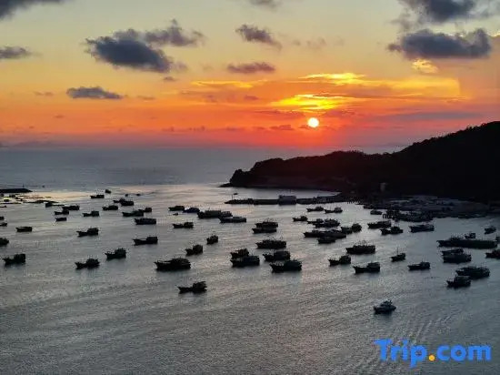 Yixiang Banhai Seaside Homestay (Yangjiang Dongping Branch)
