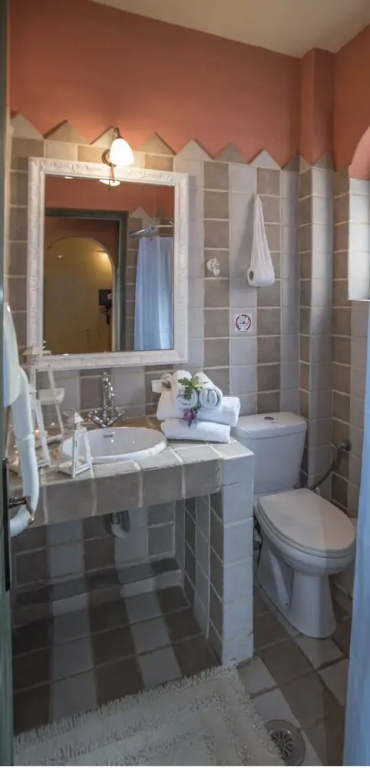Athenea Villas, Private Pools & Gardens