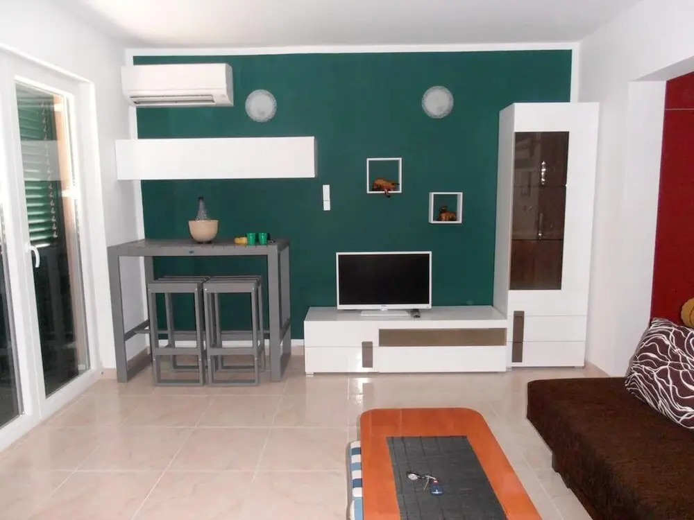 Apartment With one Bedroom in Nin, With Furnished Terrace and Wifi - Near the Beach