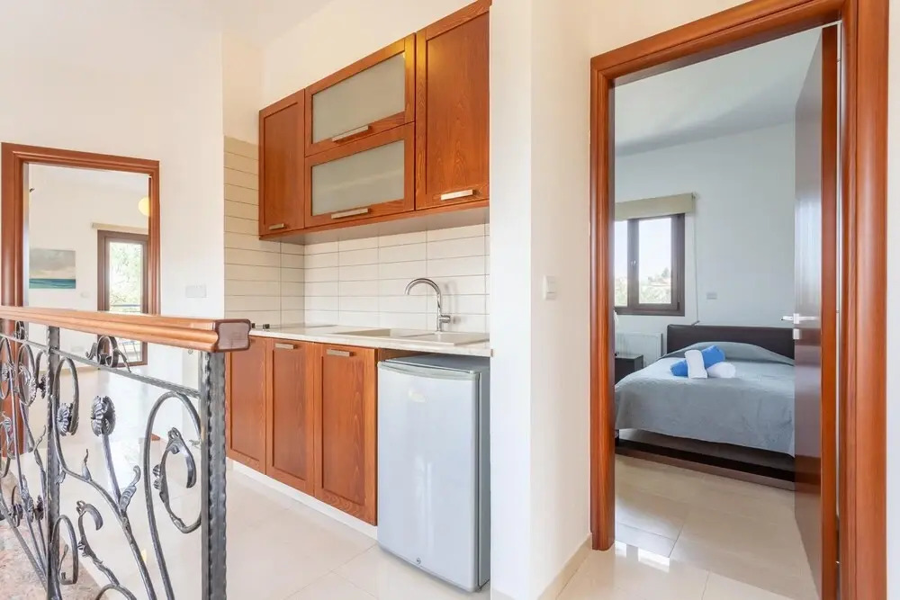 Villa Kalizoni Large Private Pool Walk to Beach A C Wifi - 3036
