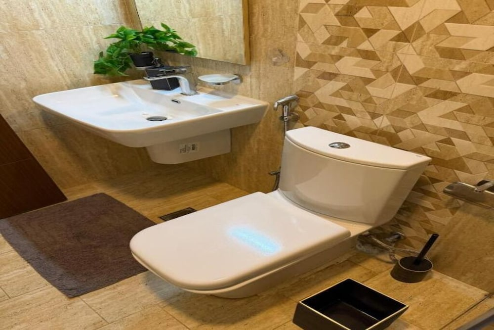 Apartment in Al Muzn Residence Air Port