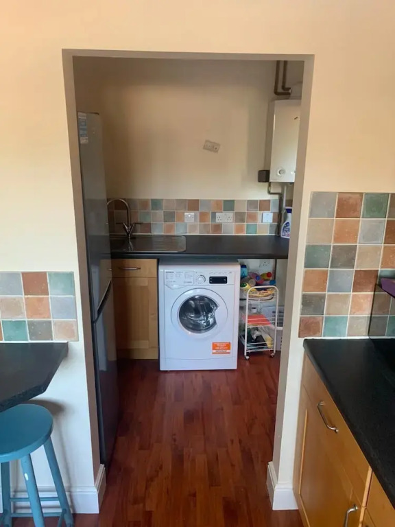 3 bedroom house in Reading