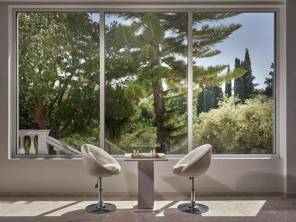 Mont Bleu Luxury Villa