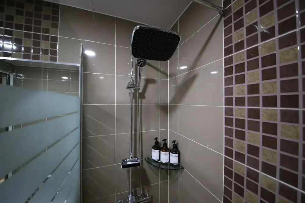 Brown Dot Hotel Cheonan