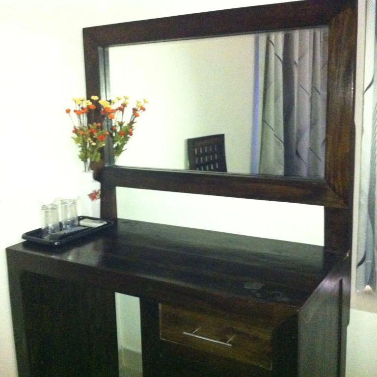 XL Homestay