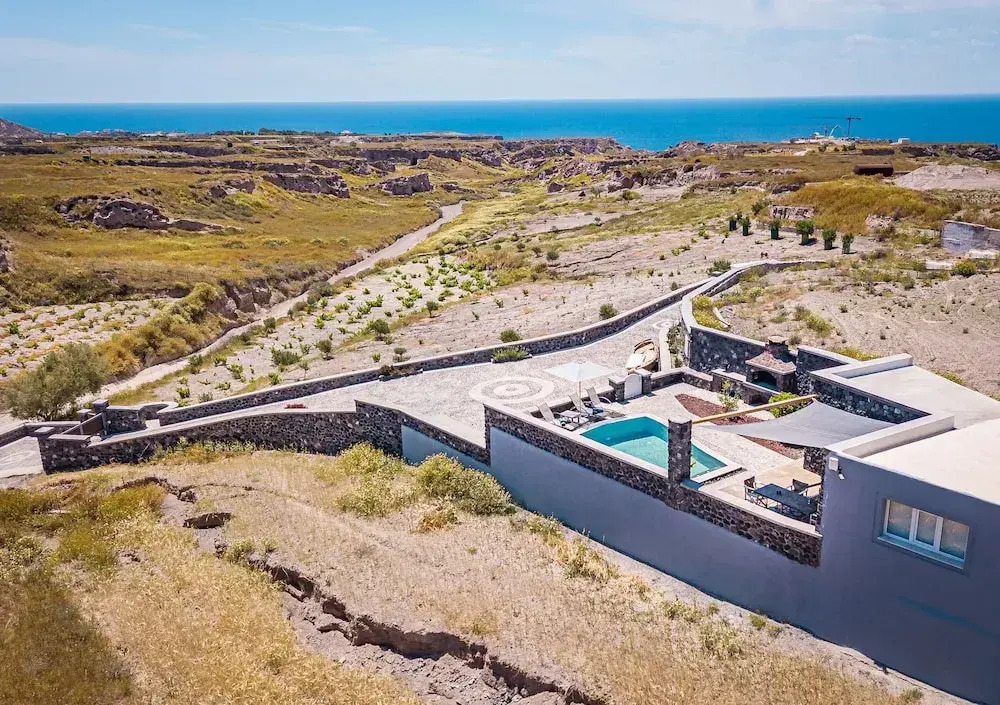Klimata House - Private Hot Tub Pool & BBQ Villa