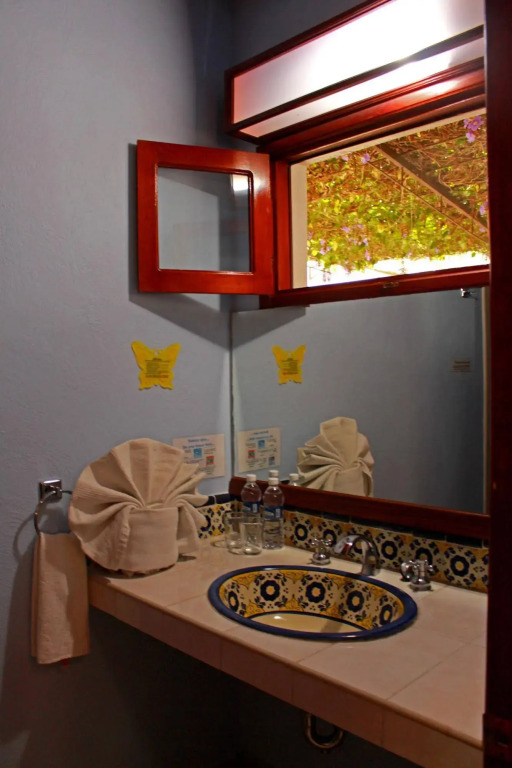 Las Mariposas Hotel & Studios
